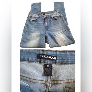 Fashion Nova size 16 Skinny Jeans